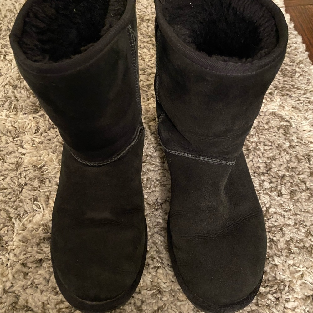 Ugg Classic Short Black